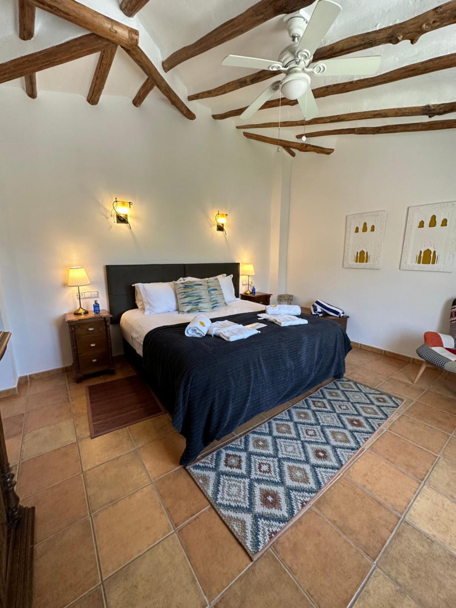 El Amparo Bed & Breakfast อัลลามา เด กรานาดา ภายนอก รูปภาพ